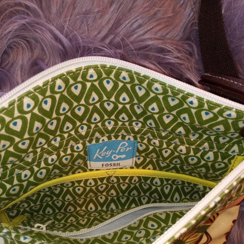 Fossil Purse - Picture 2 of 3